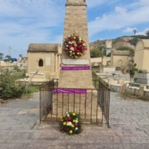 Toussaint-stele-2