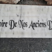 plaque-marbre-cimetiere-asso